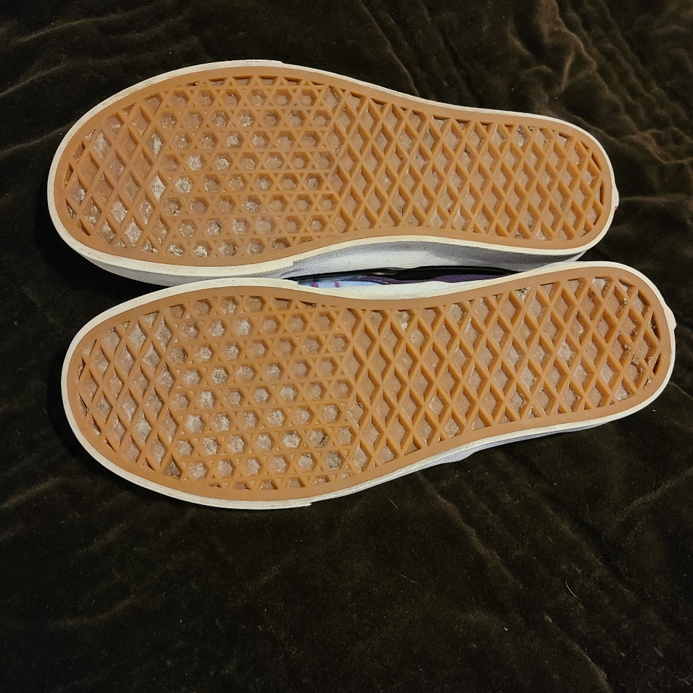 Vans - Picture 7 of 7